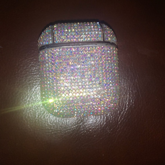 Used Airpods Charger Case With Cover Case - Picture 2 of 7